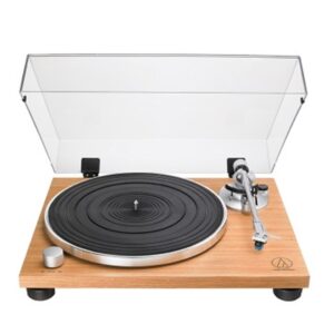 AT-LPW30TK Belt-Drive Turntable- Front