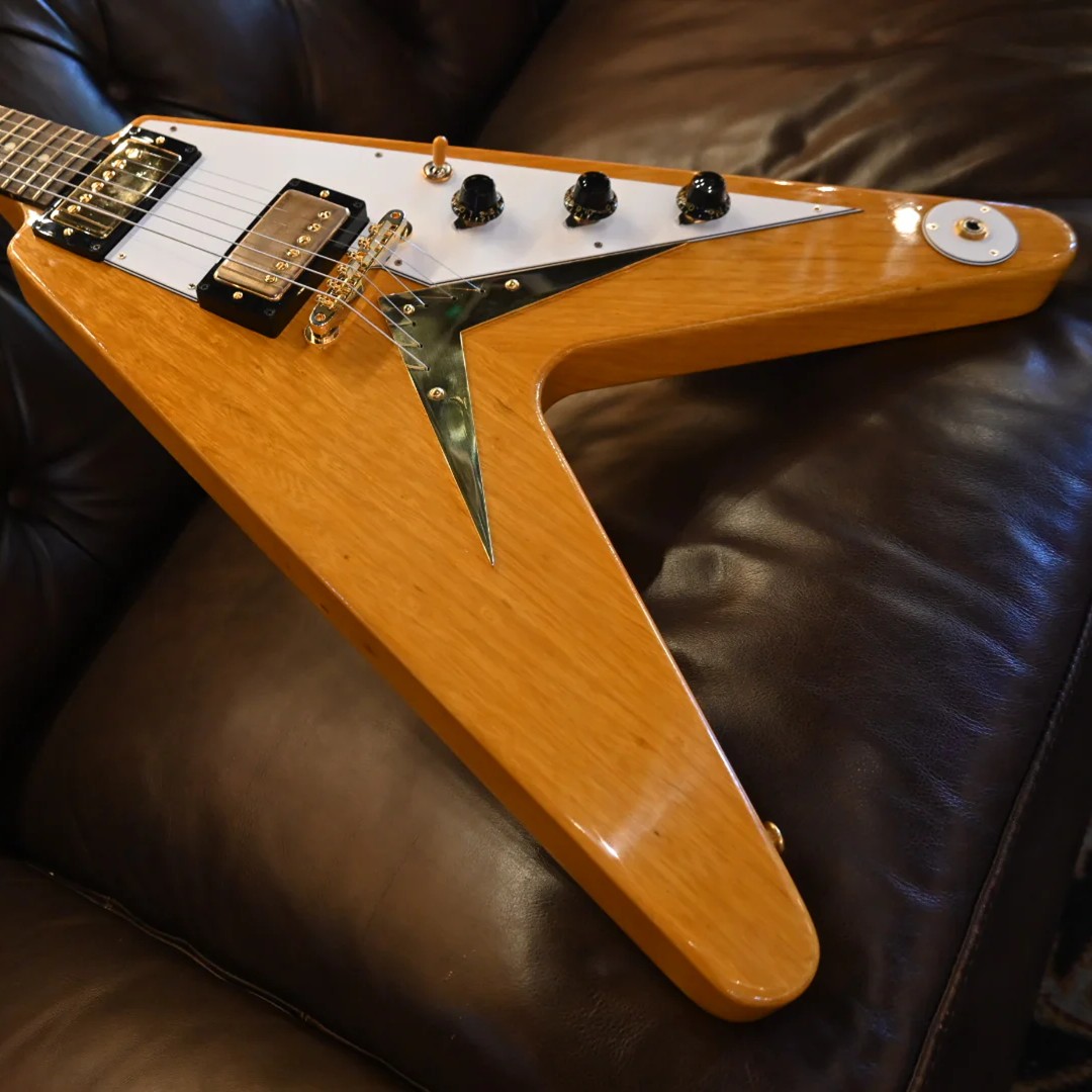  The Iconic Flying V Shape – A Timeless Design