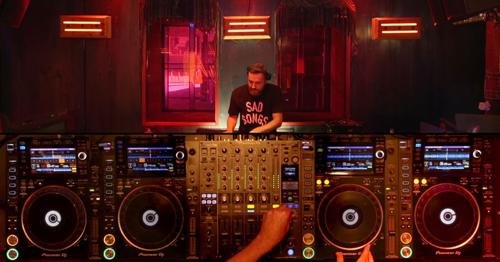 Streaming the beat