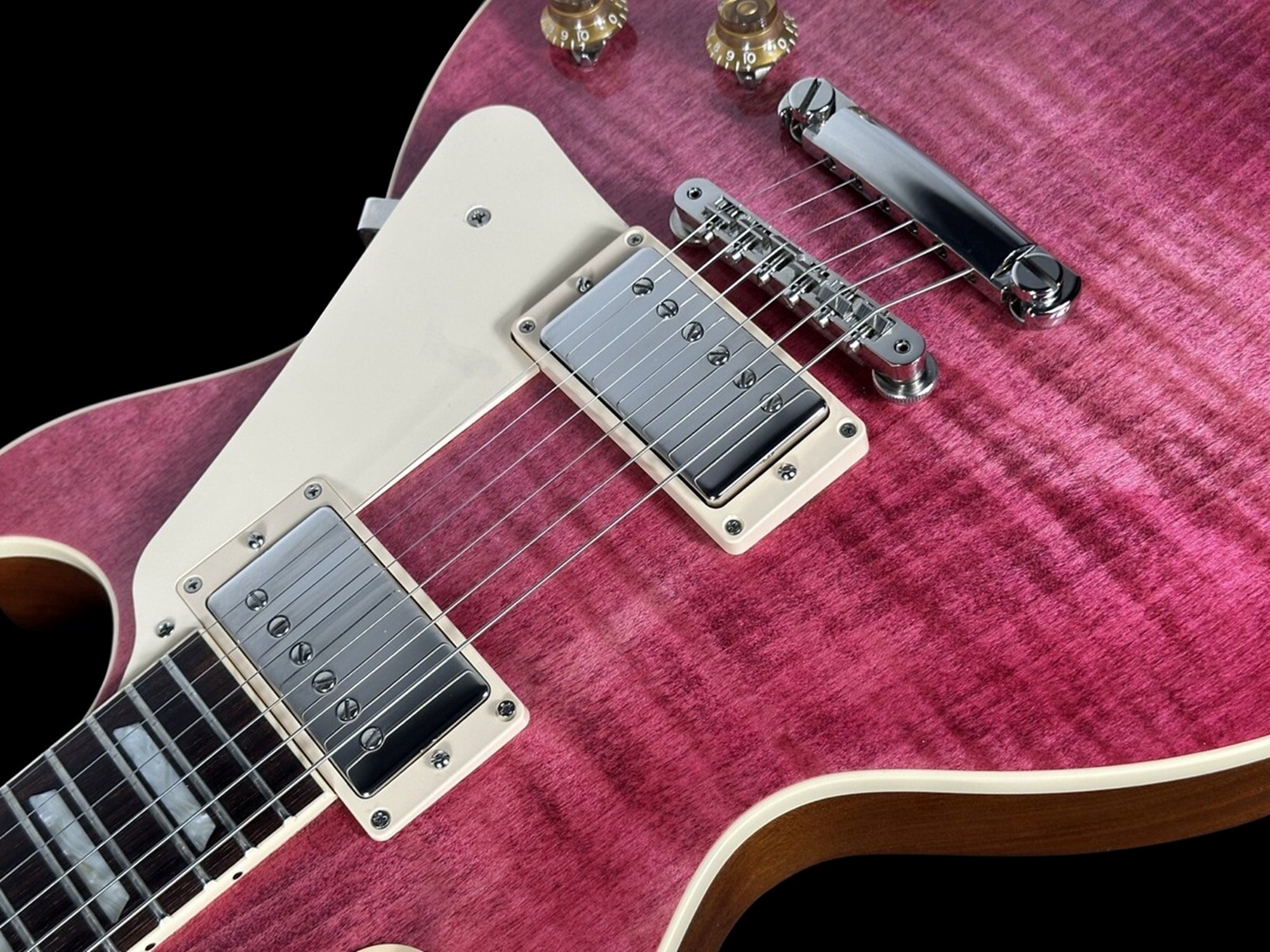 Gibson Les Paul Standard ’60s Translucent Fuchsia