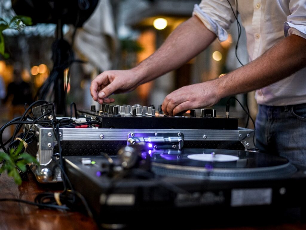 South Africa’s vinyl DJ culture