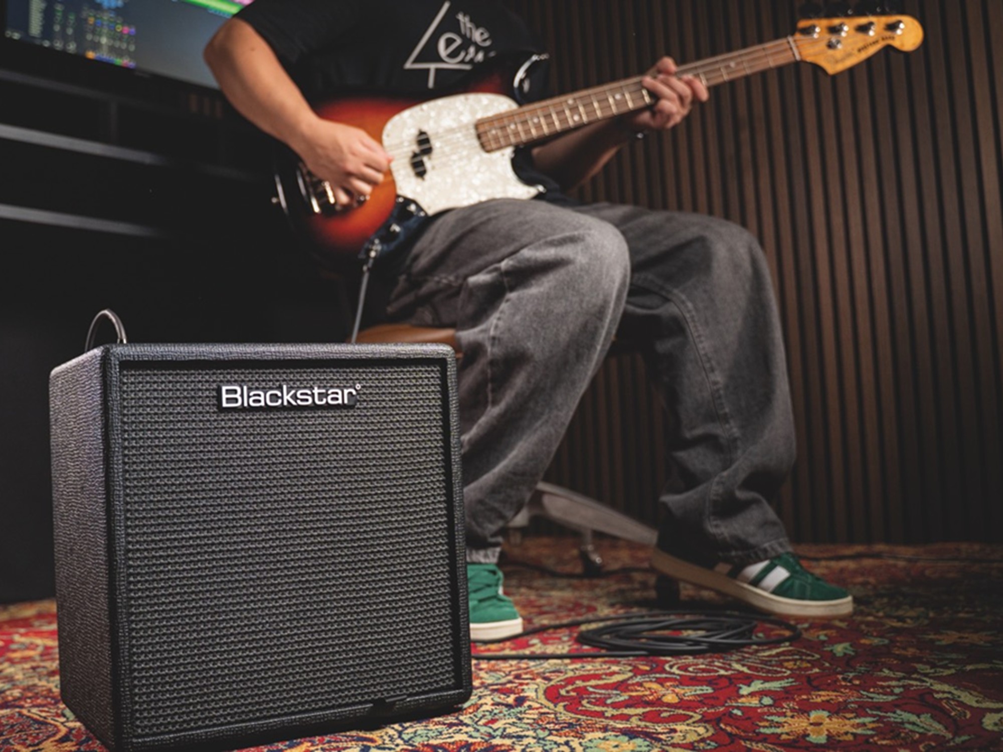 Blackstar Debut Bass