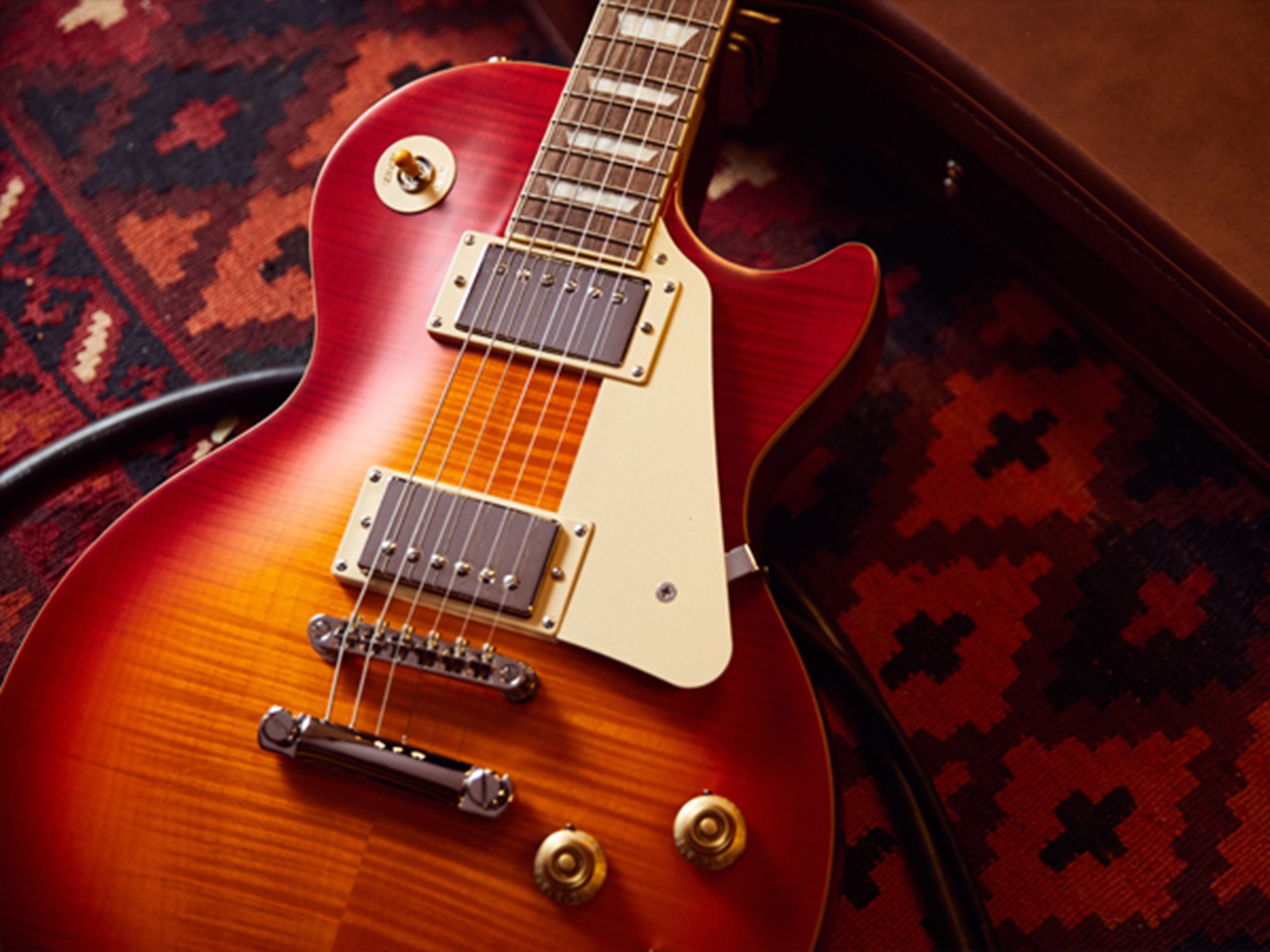 Epiphone Les Paul Standard Aged Dark Cherry Burst