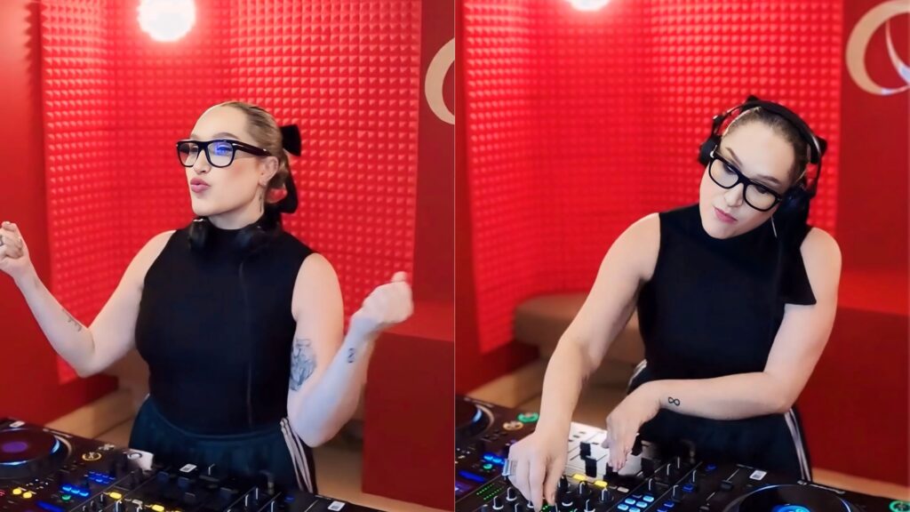 Inside the Proaudio RED ROOM