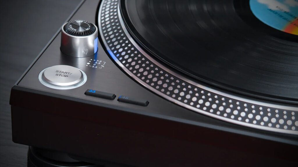 Pioneer DJ PLX-1000 turntable