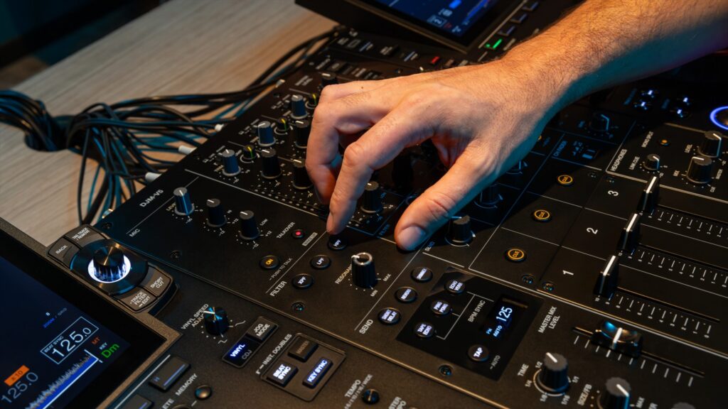 Introducing the AlphaTheta DJM-V5 mixer