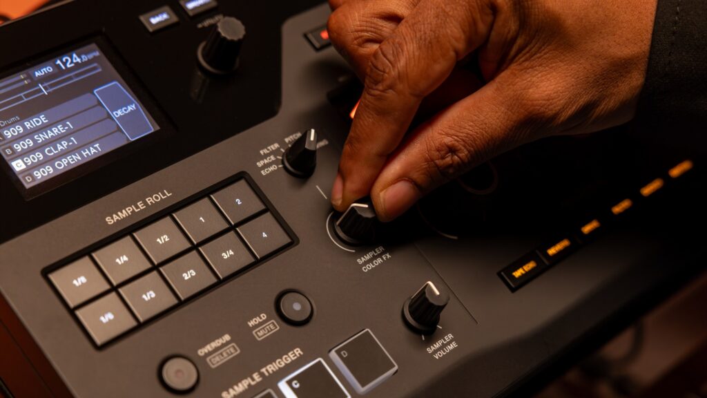 AlphaTheta RMX-IGNITE Professional DJ Effector & Sampler