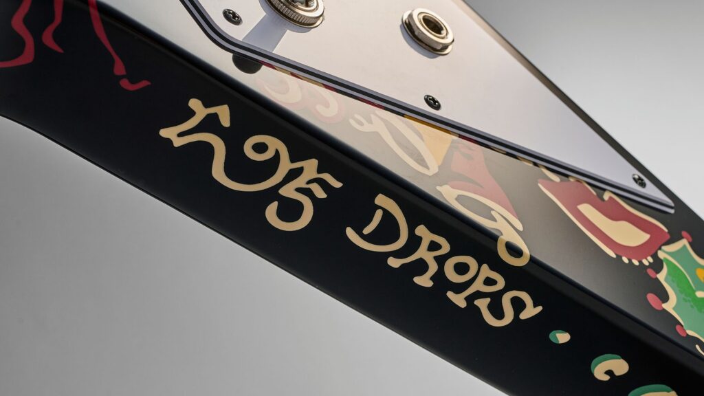 Epiphone Jimi Hendrix Love Drops Flying V Ebony