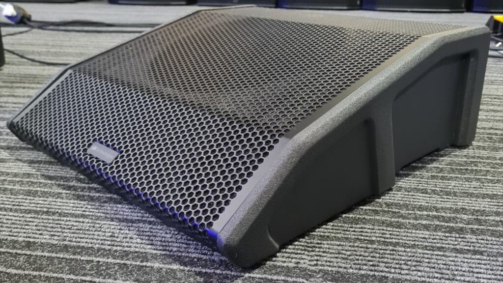 dBTechnologies stage monitors