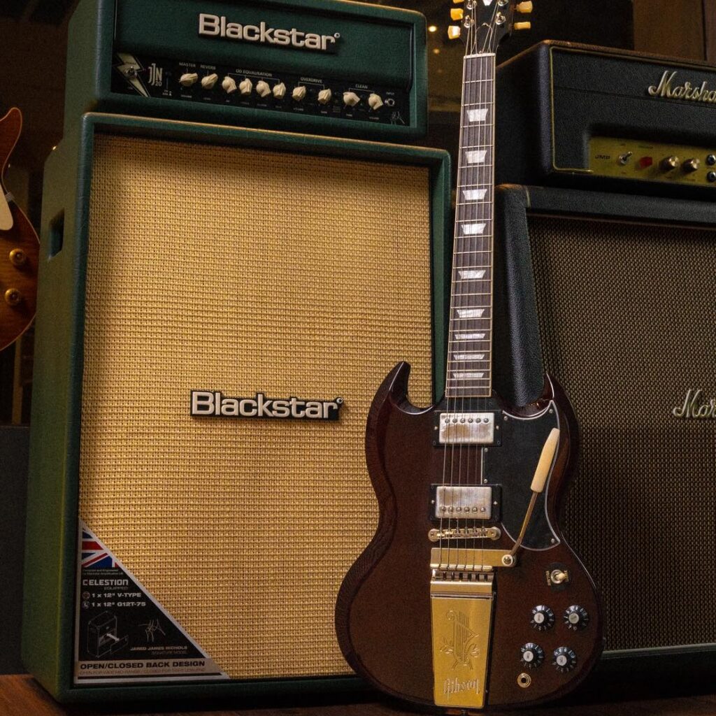 Gibson SG Standard ’61 Maestro Vibrola T-Type Aged Cherry