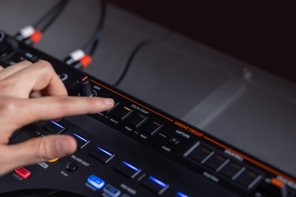 AlphaTheta DDJ-GRV6
