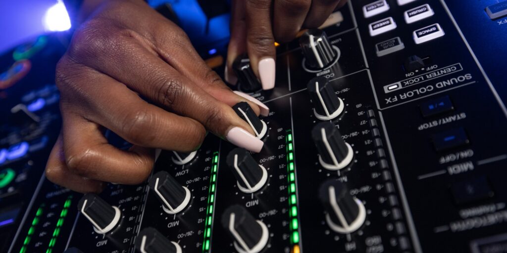 Pioneer DJ DJM-A9