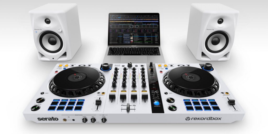 Pioneer DJ DM-50D-BT White