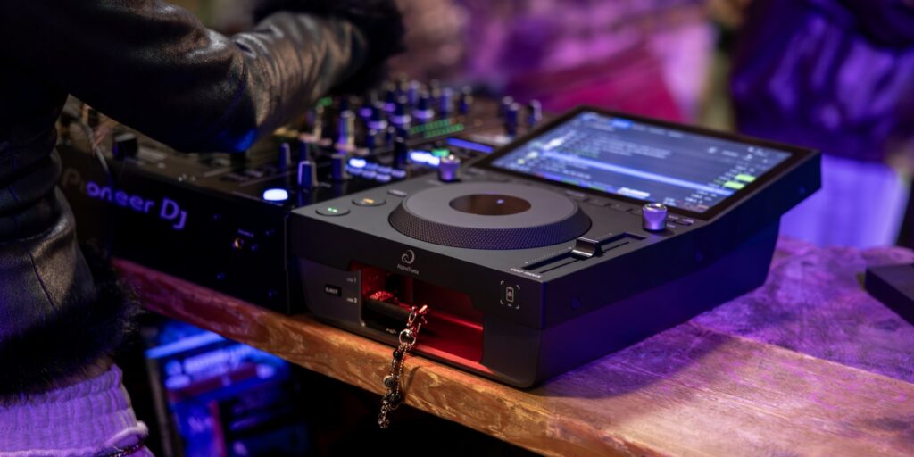 AlphaTheta CDJ-1500X