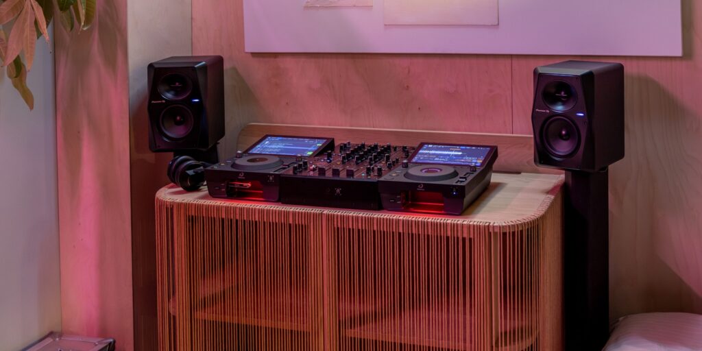 AlphaTheta CDJ-1500X